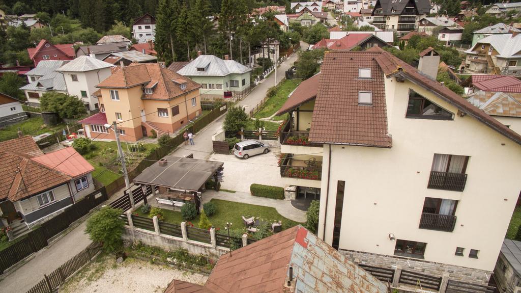 The Ghetto Ξενοδοχείο Buşteni Εξωτερικό φωτογραφία